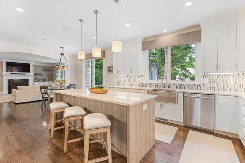 41 Spring Rd, Needham, MA 02492 photo 2