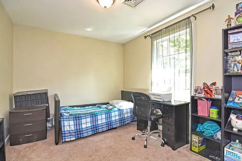 129 Wilson Rd, Fall River, MA 02720 photo 23