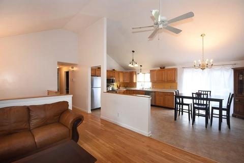 15 Dunkirk Ave, Worcester, MA 01604 photo 5