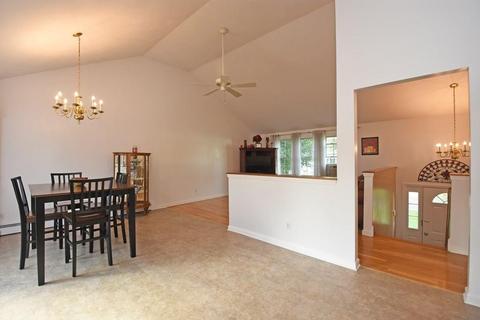 15 Dunkirk Ave, Worcester, MA 01604 photo 7