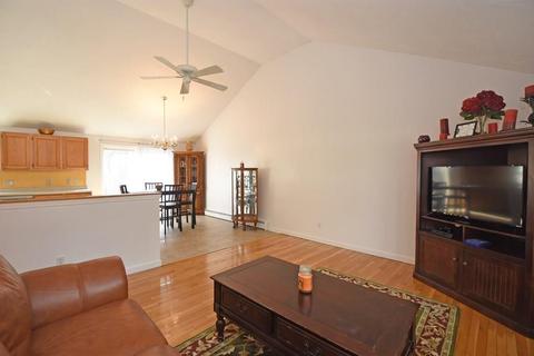 15 Dunkirk Ave, Worcester, MA 01604 photo 8