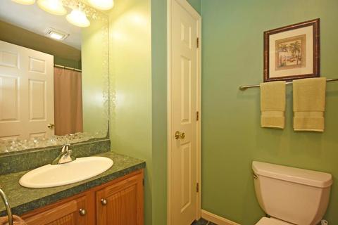 15 Dunkirk Ave, Worcester, MA 01604 photo 17