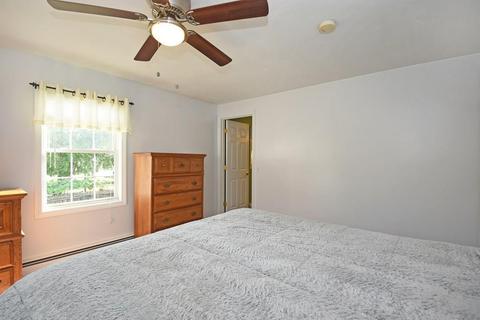15 Dunkirk Ave, Worcester, MA 01604 photo 12