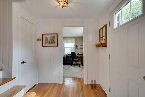 35 Meadowbrook, Needham, MA 02492 photo 4
