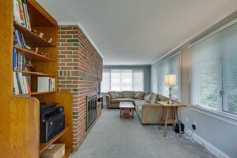 35 Meadowbrook, Needham, MA 02492 photo 16