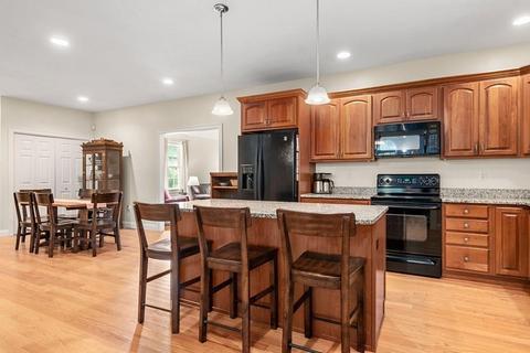 2 Thayer Rd, Mendon, MA 01756 photo 12