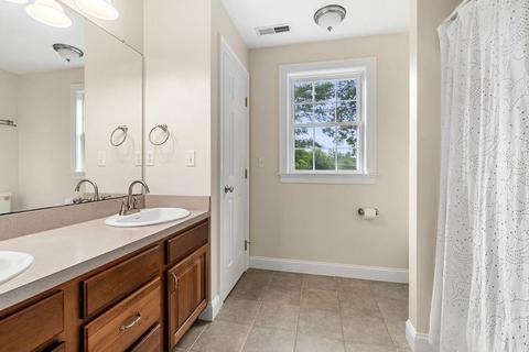 2 Thayer Rd, Mendon, MA 01756 photo 18