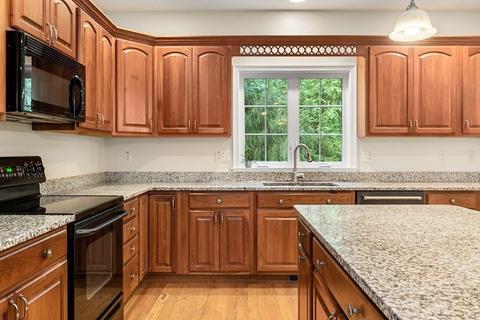2 Thayer Rd, Mendon, MA 01756 photo 11