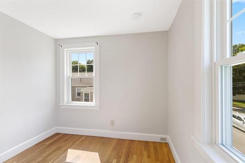 4 Glancy Ln, Dedham, MA 02026 photo 26