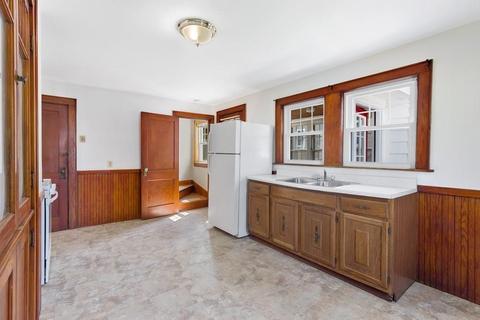 4 Glancy Ln, Dedham, MA 02026 photo 9