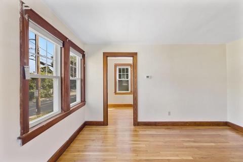 4 Glancy Ln, Dedham, MA 02026 photo 7