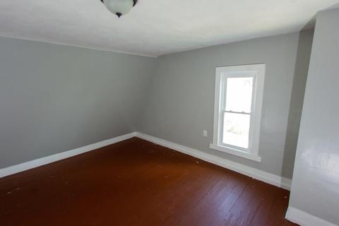 37 Dresden St, Springfield, MA 01109 photo 30