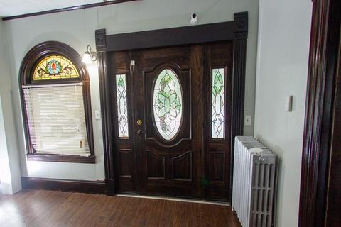 37 Dresden St, Springfield, MA 01109 photo 37