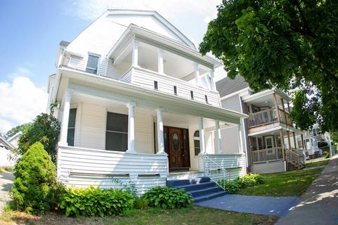 37 Dresden St, Springfield, MA 01109 photo 1