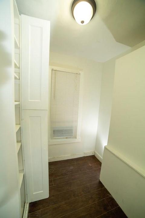 37 Dresden St, Springfield, MA 01109 photo 9