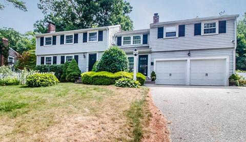 8 Pilgrim Rd, Hingham, MA 02043 photo 3