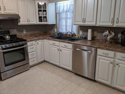 226 Albany St, Fall River, MA 02720 photo 7
