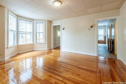 56 W Park Pl, Woonsocket, RI 02895 photo 3