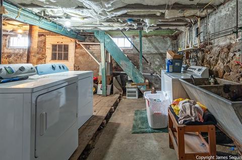 56 W Park Pl, Woonsocket, RI 02895 photo 24