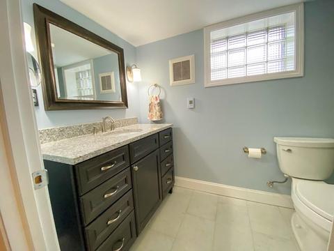 60 Old Brook Rd, Springfield, MA 01118 photo 34