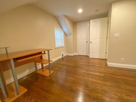 60 Old Brook Rd, Springfield, MA 01118 photo 28