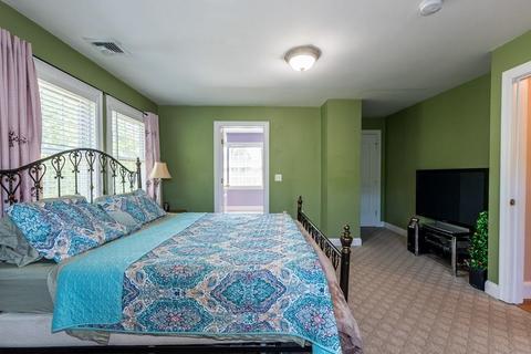 8 Whitins Rd #B, Sutton, MA 01590 photo 10