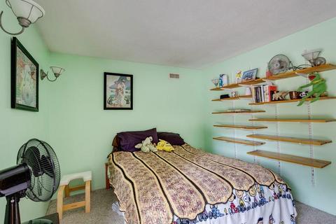39 Lyons Rd, Dudley, MA 01571 photo 24