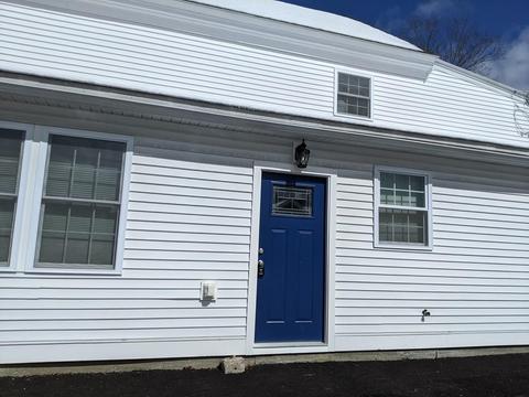 123 Main St, Epping, NH 03042 photo 1