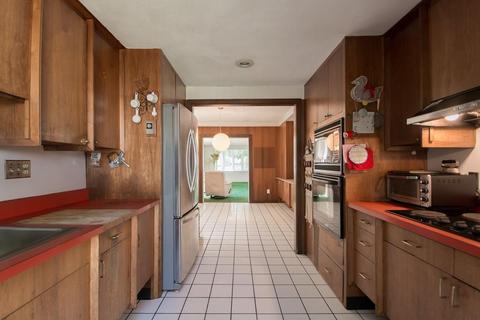 33 Ward St, Fall River, MA 02720 photo 32