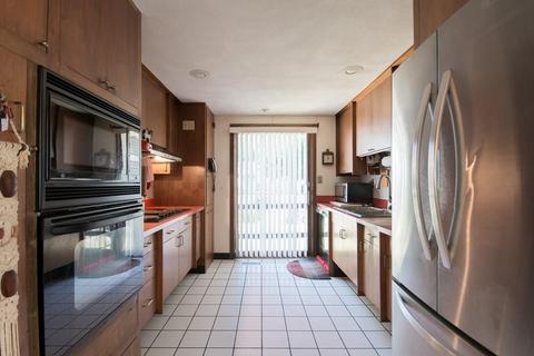 33 Ward St, Fall River, MA 02720 photo 31