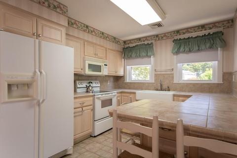 33 Ward St, Fall River, MA 02720 photo 10