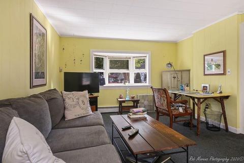 8 Euclid Ave, Marblehead, MA 01945 photo 17