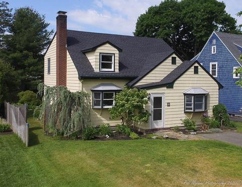 8 Euclid Ave, Marblehead, MA 01945 photo 1