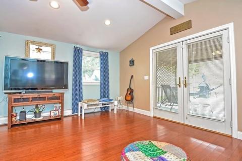 95 Carter St, Fall River, MA 02721 photo 10