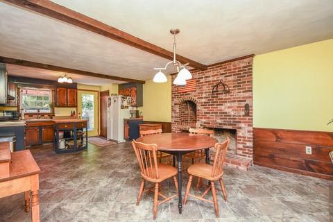 2 Pine St, Townsend, MA 01469 photo 16