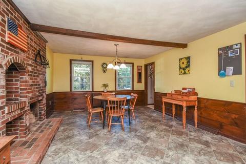 2 Pine St, Townsend, MA 01469 photo 14