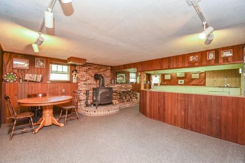 2 Pine St, Townsend, MA 01469 photo 23