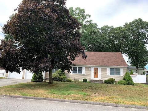 36 Bostwick Ln, Chicopee, MA 01020 photo 23