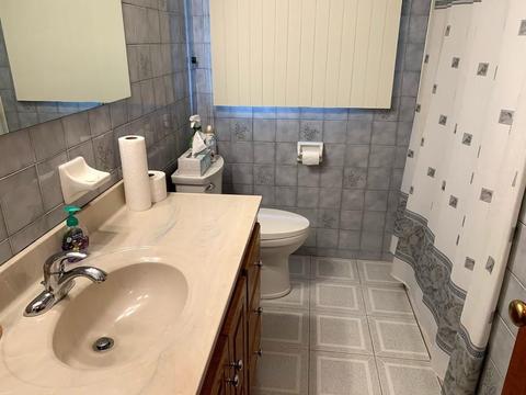 36 Bostwick Ln, Chicopee, MA 01020 photo 10