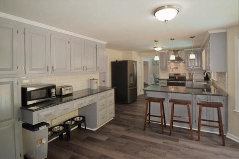 1 Edgewood Rd, Windham, NH 03087 photo 8