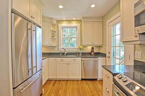 163 Laurel Dr, Needham, MA 02492 photo 13