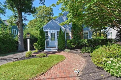 163 Laurel Dr, Needham, MA 02492 photo 4