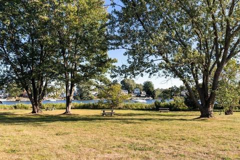 4 Mcdewell Ave #1, Danvers, MA 01923 photo 4