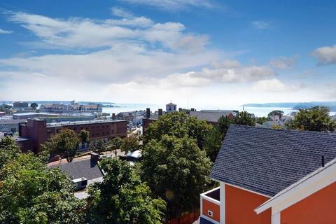 35 Middle St #3, Gloucester, MA 01930 photo 31