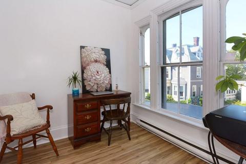35 Middle St #3, Gloucester, MA 01930 photo 7