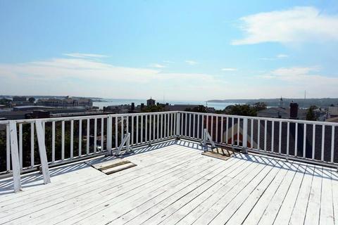 35 Middle St #3, Gloucester, MA 01930 photo 29