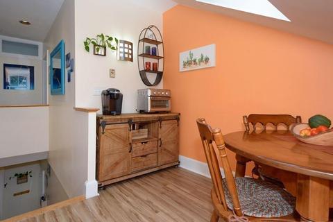 35 Middle St #3, Gloucester, MA 01930 photo 20
