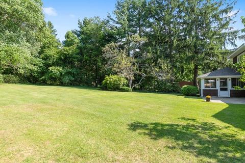 28 Marlboro St, Maynard, MA 01754 photo 3