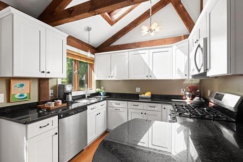 174 Cherry St, Wenham, MA 01984 photo 7