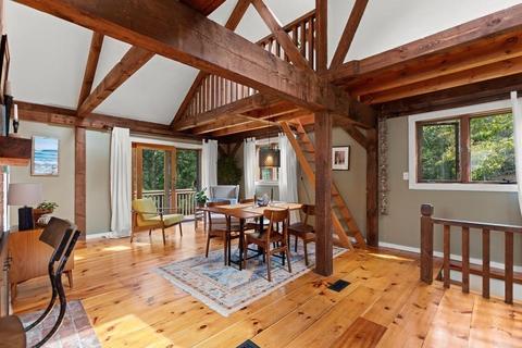 174 Cherry St, Wenham, MA 01984 photo 5